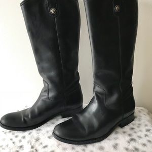 Melissa Frye boots size 10